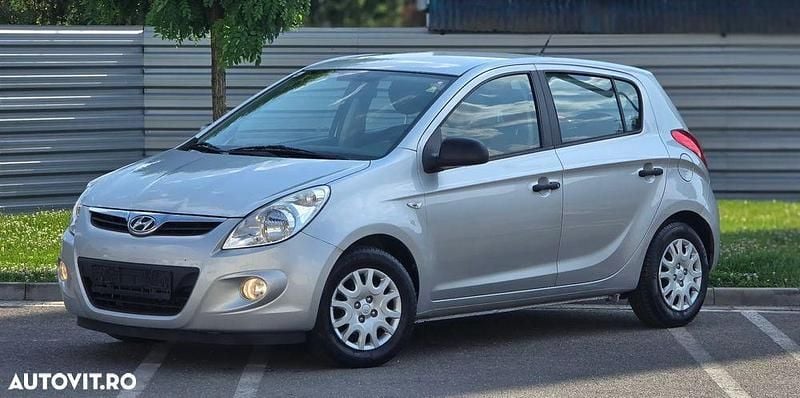 Culoaregri Utilizat 2012 Hyundai i20 Classic | 2.680 EUR (Super Preț) - Imagine 1/4