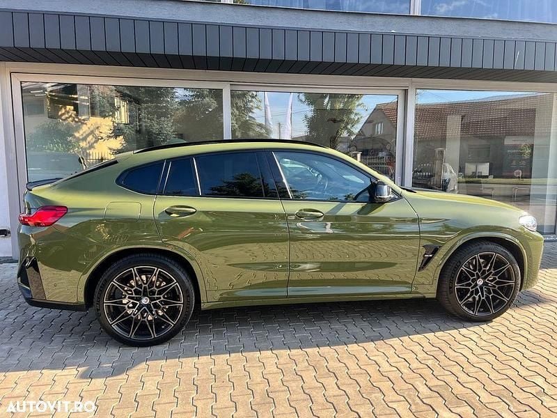 Second-hand BMW X4 Sport Line 510 CP (375 kW) 2022 Culoareverde SUV