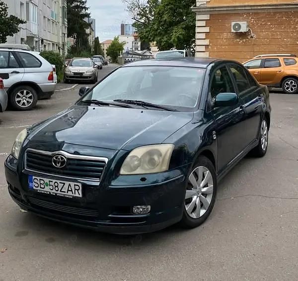 Culoareverde Utilizat 2003 Toyota Avensis Executive Berlinǎ | 1.500 EUR - Imagine 1/4