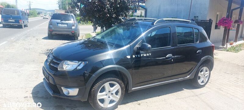 Second-hand Dacia Sandero Prestige 90 CP (66 kW) 2013 Negru Hatchback