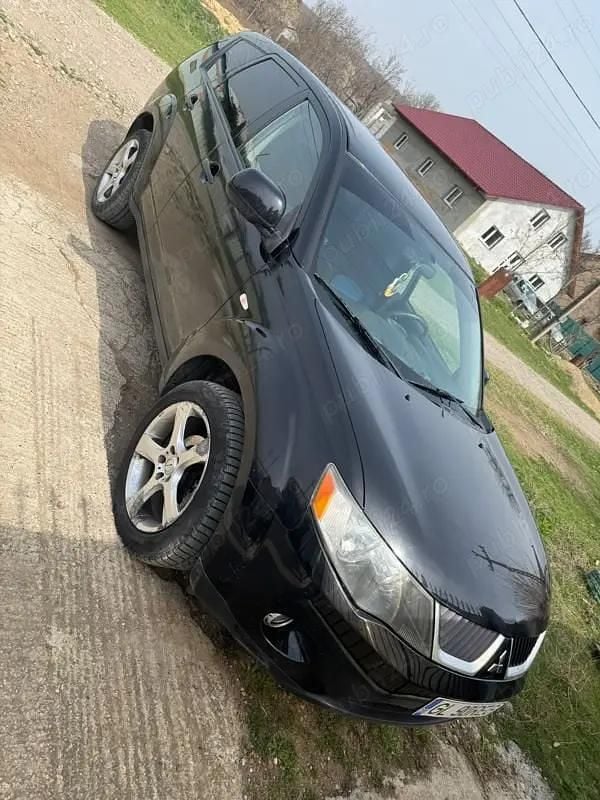 Second-hand Mitsubishi Outlander 140 CP (102 kW) 2009 SUV