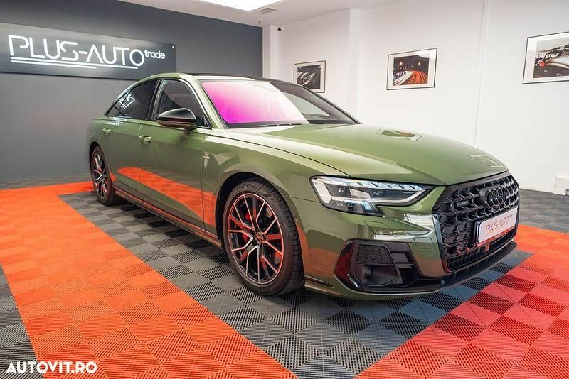 Second-hand Audi A8 Advanced 340 CP (250 kW) 2023 Culoareverde Berlinǎ