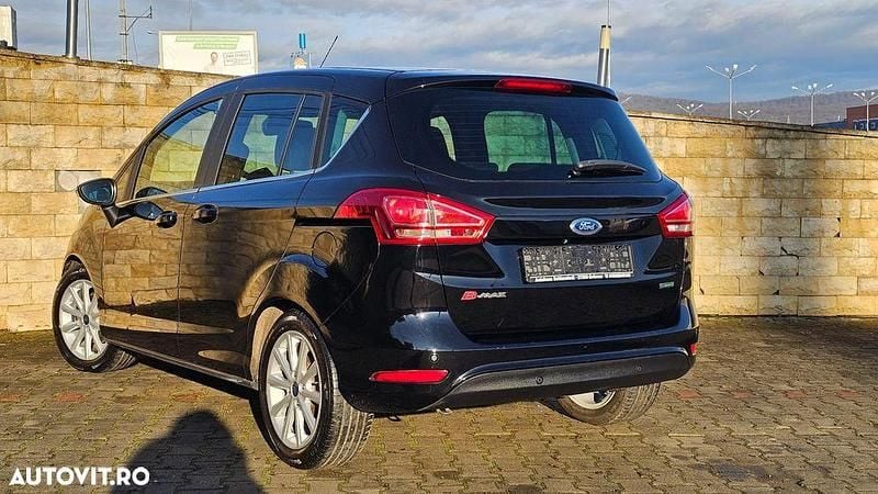Second-hand Ford B-MAX Titanium 125 CP (91 kW) 2016 Culoarenegru Monovolum