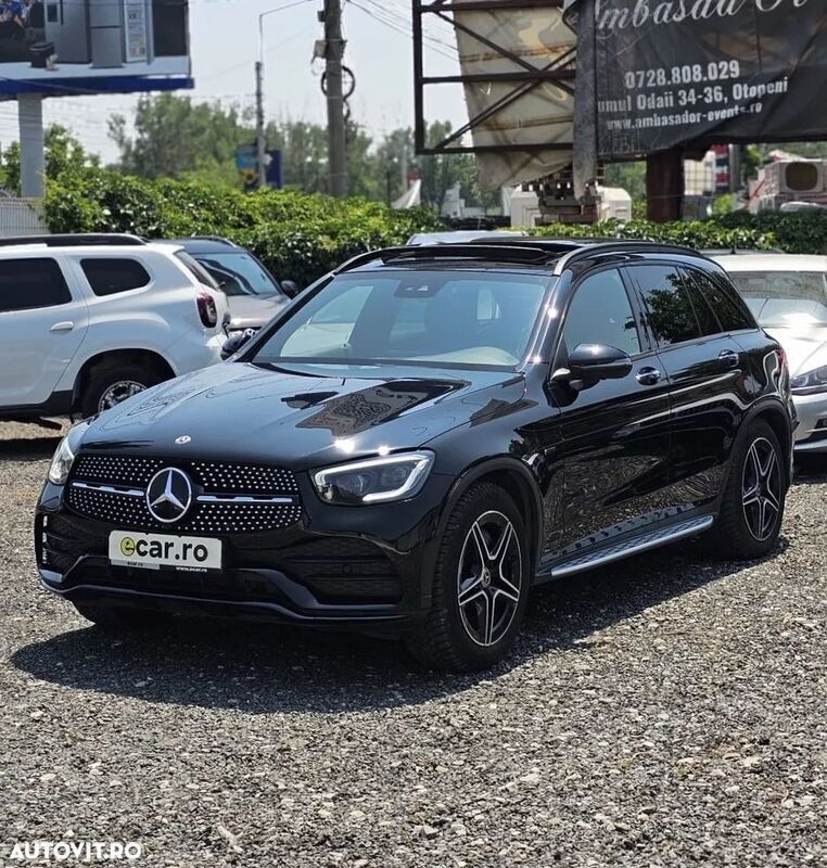 Negru Utilizat 2020 Mercedes GLC300e SUV | 38.115 EUR - Imagine 1/4