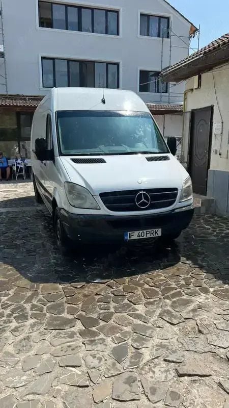 Utilizat 2012 Mercedes Sprinter Van | 8.700 EUR (Super Preț) - Imagine 1/4