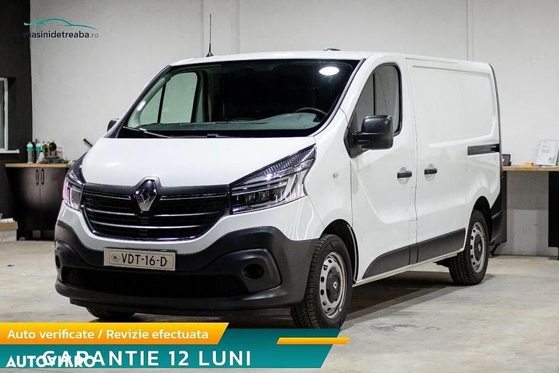 Culoarealb Utilizat 2020 Renault Trafic Life Van | 16.940 EUR (Puțin scump) - Imagine 1/4