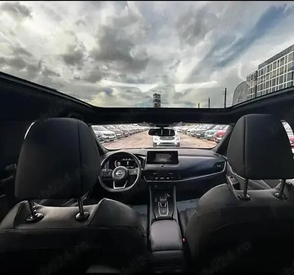 Alb Utilizat 2023 Nissan Qashqai Tekna+ SUV | 26.990 EUR (Scump) - Imagine 1/4