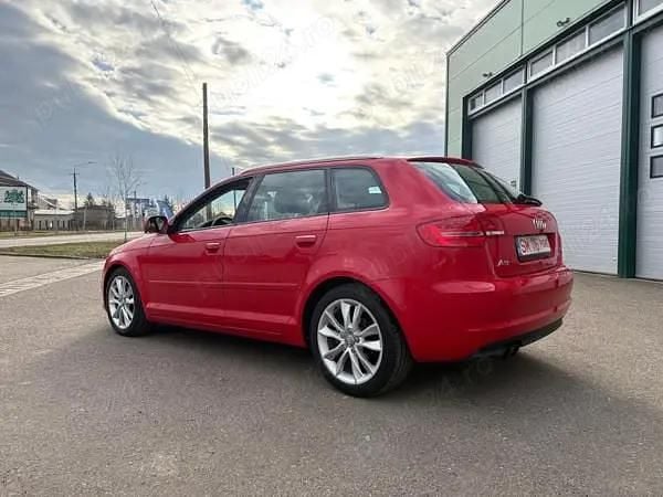 Second-hand Audi A3 125 CP (91 kW) 2011 Rosu Hatchback