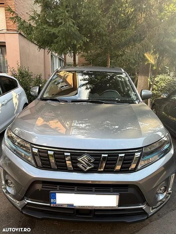 Culoaregri Utilizat 2023 Suzuki Vitara SUV | 20.500 EUR (Preț OK) - Imagine 1/4
