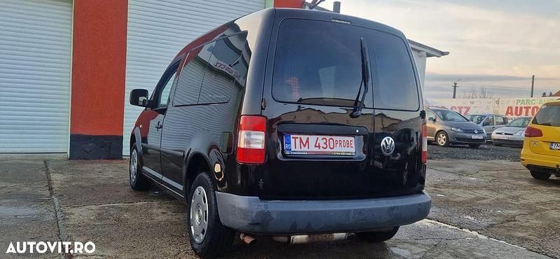 Second-hand VW Caddy 109 CP (80 kW) 2009 Culoarenegru Monovolum