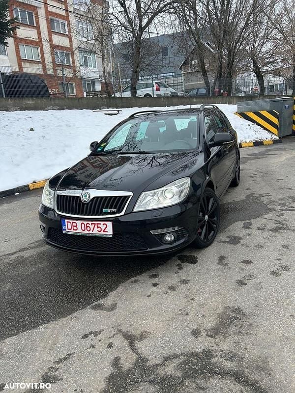 Second-hand Skoda Octavia 170 CP (125 kW) 2011 Culoarenegru Break