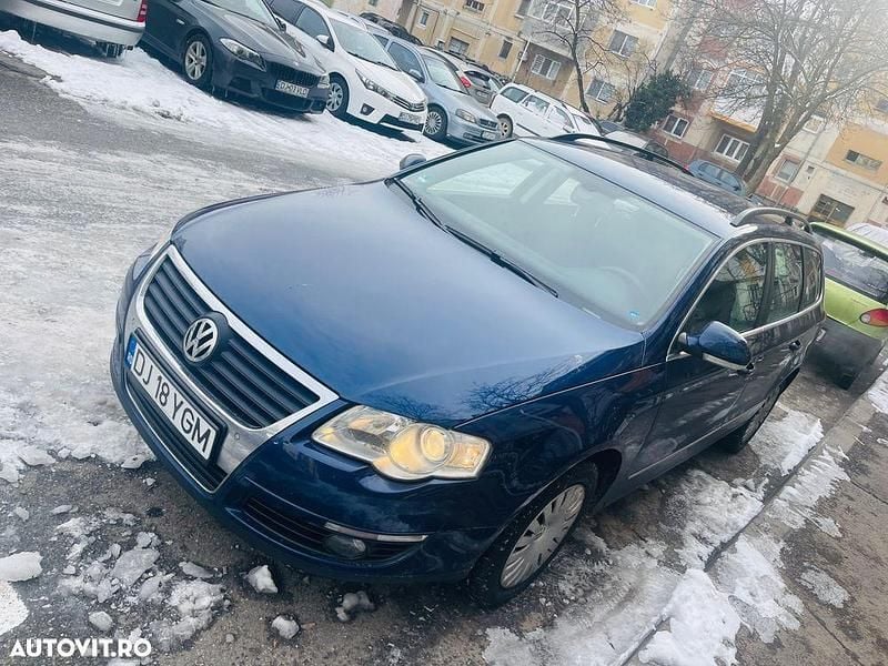 Second-hand VW Passat Highline 140 CP (102 kW) 2008 Culoarealbastru Break