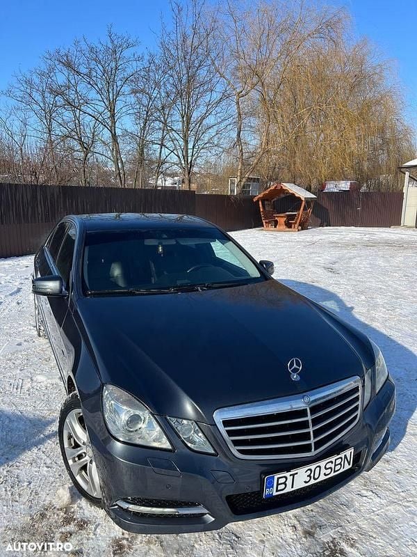 Culoaregri Utilizat 2012 Mercedes E250 Berlinǎ | 9.500 EUR (Preț bun) - Imagine 1/4