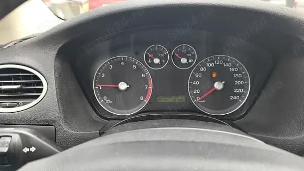 Second-hand Ford Focus 115 CP (84 kW) 2005 Gri Hatchback