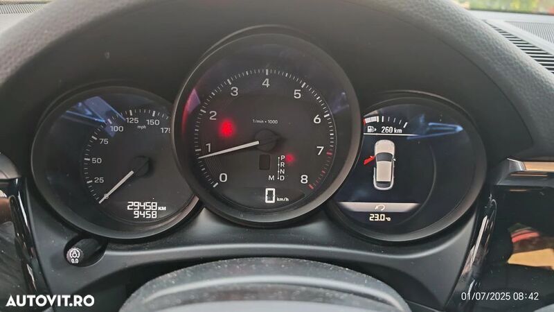 Rosu Utilizat 2022 Porsche Macan SUV | 65.000 EUR (Preț OK) - Imagine 1/4