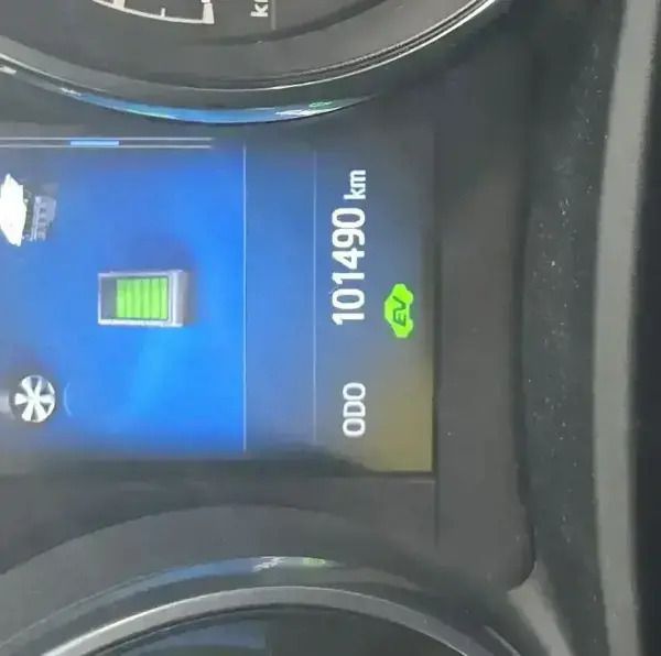Utilizat 2017 Toyota Auris Hybrid Berlinǎ | 12.500 EUR (Preț bun) - Imagine 1/3