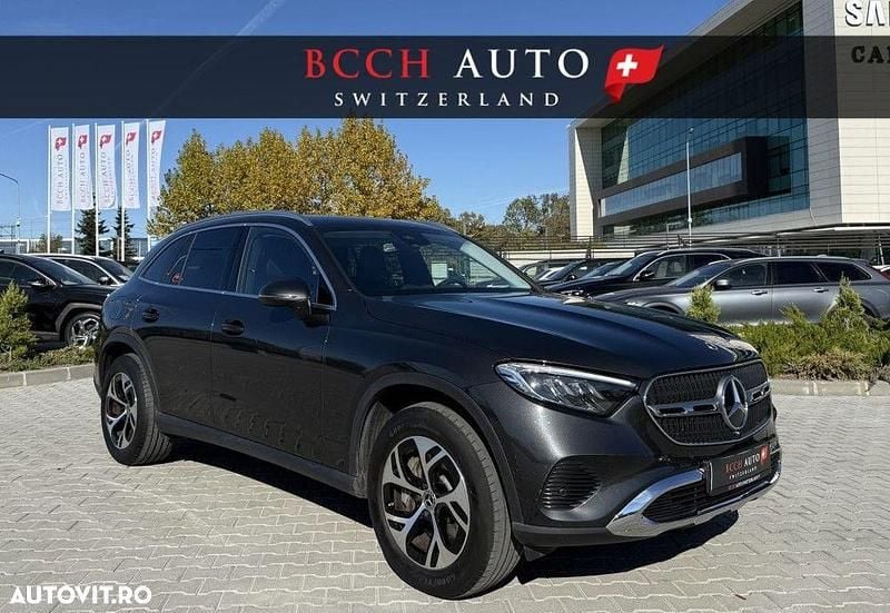 Culoaregri Utilizat 2024 Mercedes GLC300e SUV | 58.900 EUR (Preț bun) - Imagine 1/4
