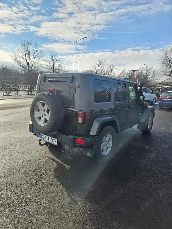 Second-hand Jeep Wrangler Unlimited Sahara 177 CP (130 kW) 2008 Verde SUV