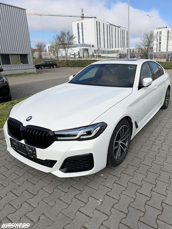 Alb Utilizat 2021 BMW 530 Berlinǎ | 47.500 EUR (Scump) - Imagine 1/4