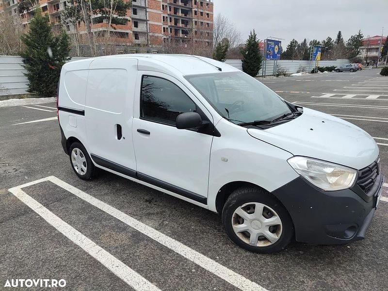 Second-hand Dacia Dokker Ambiance 75 CP (55 kW) 2019 Culoarealb Monovolum