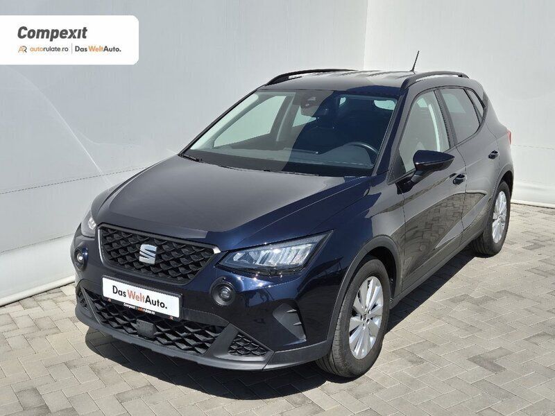 Albastru mediu normal Utilizat 2023 Seat Arona Style SUV | 17.990 EUR - Imagine 1/4