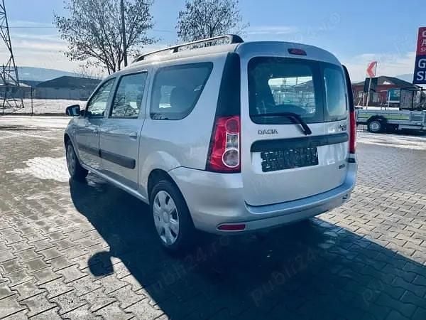 Second-hand Dacia Logan MCV Lauréate 75 CP (55 kW) 2009 Break