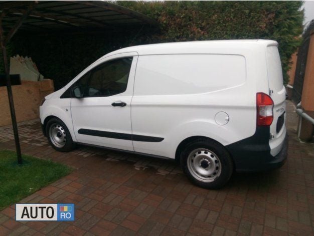 Second-hand Ford Transit 75 CP (55 kW) 2015 Alb Monovolum