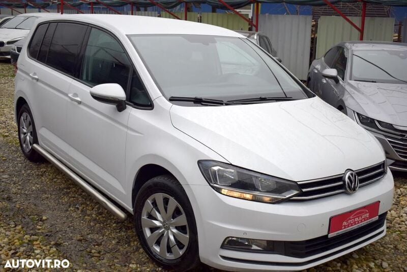 Second-hand VW Touran Comfortline 150 CP (110 kW) 2017 Alb Monovolum