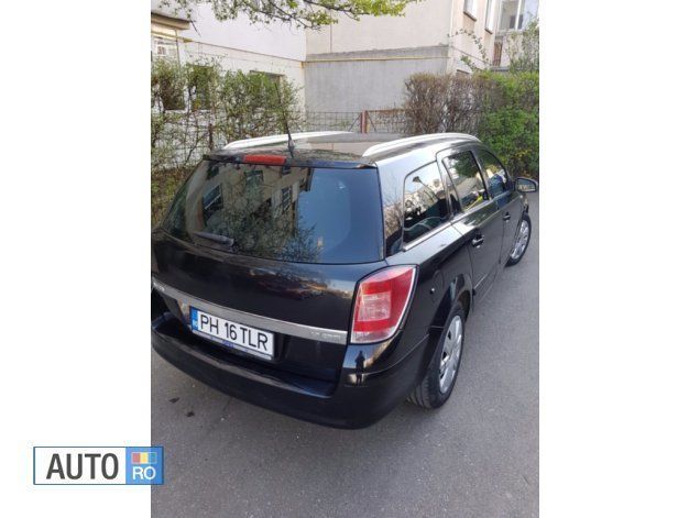 Second-hand Opel Astra 101 CP (74 kW) 2007 Negru Break