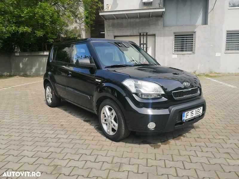 Second-hand Kia Soul 128 CP (94 kW) 2009 Culoarenegru SUV