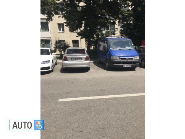 Second-hand Opel Vectra 101 CP (74 kW) 2001 Gri Berlinǎ