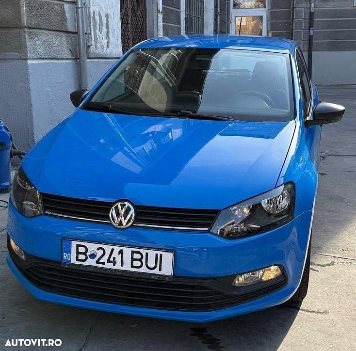Second-hand VW Polo Trendline 60 CP (44 kW) 2016 Culoarealbastru