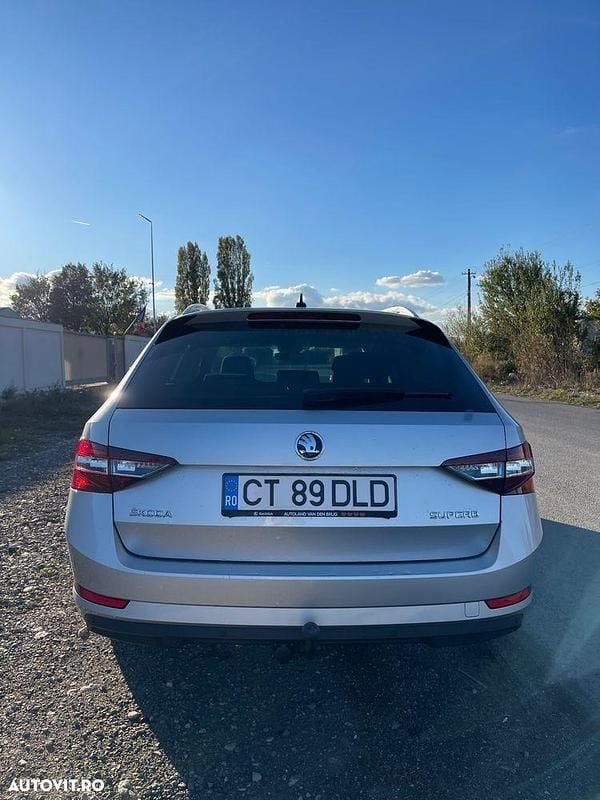 Second-hand Skoda Superb Style 120 CP (88 kW) 2018 Culoaregri Break