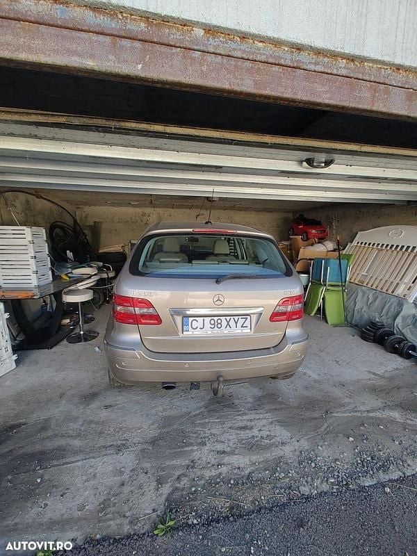 Culoarebej Utilizat 2007 Mercedes B200 Sport Edition Monovolum | 3.000 EUR (Preț OK) - Imagine 1/4