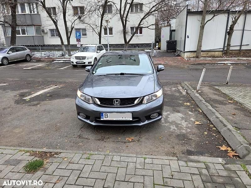 Culoaregri Utilizat 2015 Honda Civic Berlinǎ | 9.800 EUR (Preț OK) - Imagine 1/4