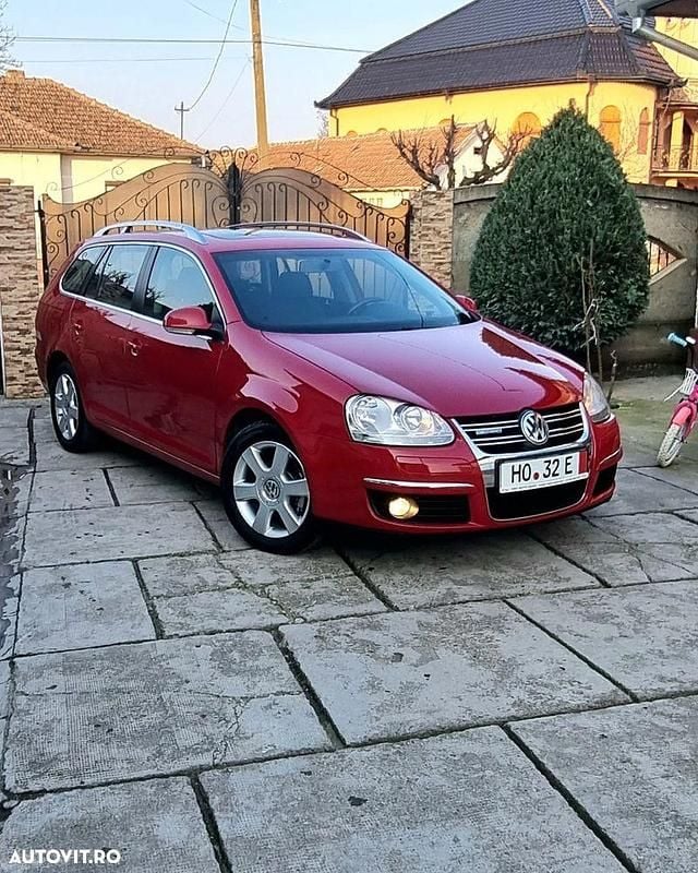 Second-hand VW Golf V Sportline 105 CP (77 kW) 2009 Culoarerosu Break