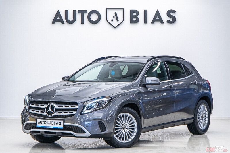 Gri Utilizat 2020 Mercedes GLA220 SUV | 22.450 EUR (Super Preț) - Imagine 1/4