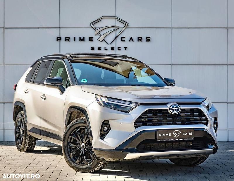 Second-hand Toyota RAV4 Hybrid Style 306 CP (225 kW) 2023 Culoaregri SUV