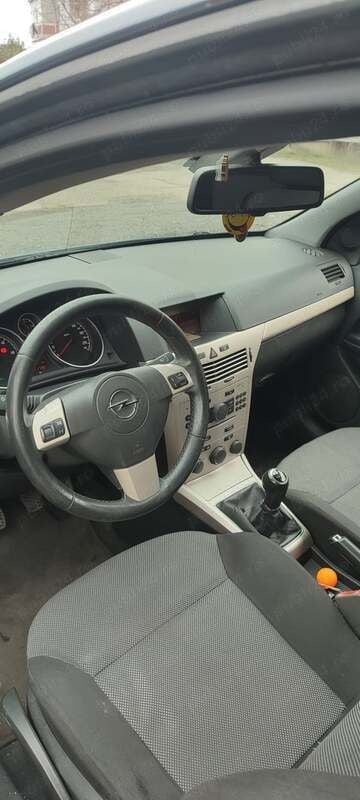 Utilizat 2009 Opel Astra | 2.500 EUR - Imagine 1/4