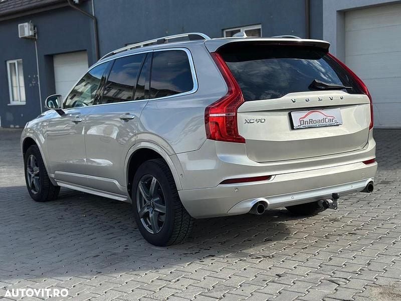 Second-hand Volvo XC90 Momentum 235 CP (172 kW) 2017 Culoaremaro SUV