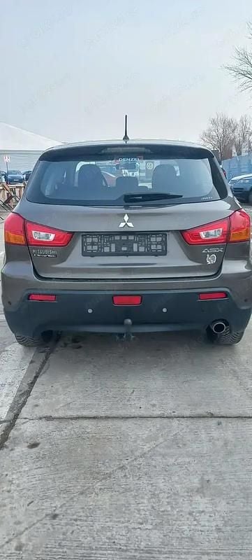 Utilizat 2011 Mitsubishi ASX SUV | 6.750 EUR (Preț OK) - Imagine 1/4