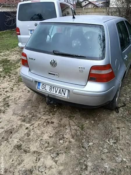 Gri Utilizat 2007 VW Golf Berlinǎ | 1.270 EUR (Super Preț) - Imagine 1/4