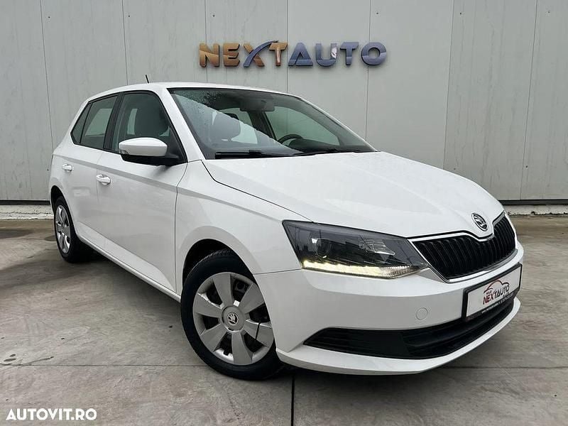 Second-hand Skoda Fabia Ambition 90 CP (66 kW) 2018 Culoarealb Hatchback