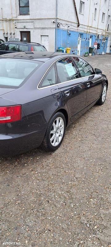 Second-hand Audi A6 140 CP (102 kW) 2005 Culoaregri Hatchback