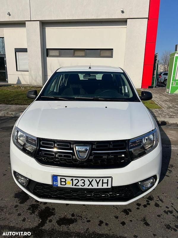 Second-hand Dacia Logan 100 CP (73 kW) 2020 Culoarealb Hatchback