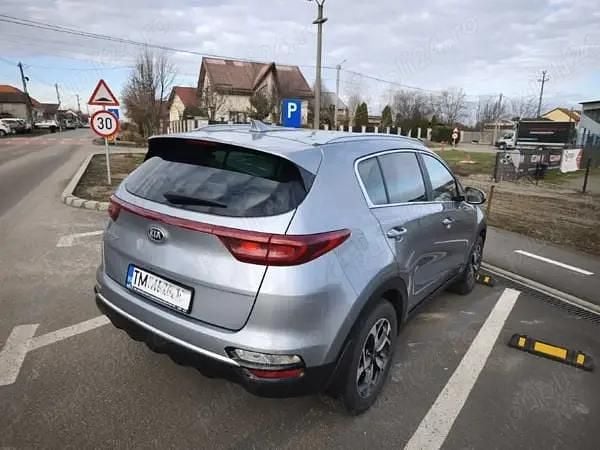 Second-hand Kia Sportage Style 132 CP (97 kW) 2021 Culoareargint SUV