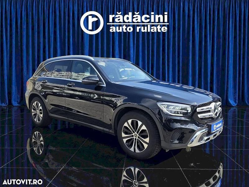 Negru Utilizat 2021 Mercedes GLC200 SUV | 34.000 EUR (Preț OK) - Imagine 1/3