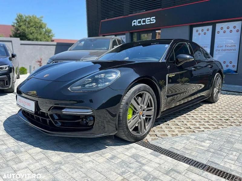 Second-hand Porsche Panamera 462 CP (339 kW) 2022 Negru Berlinǎ