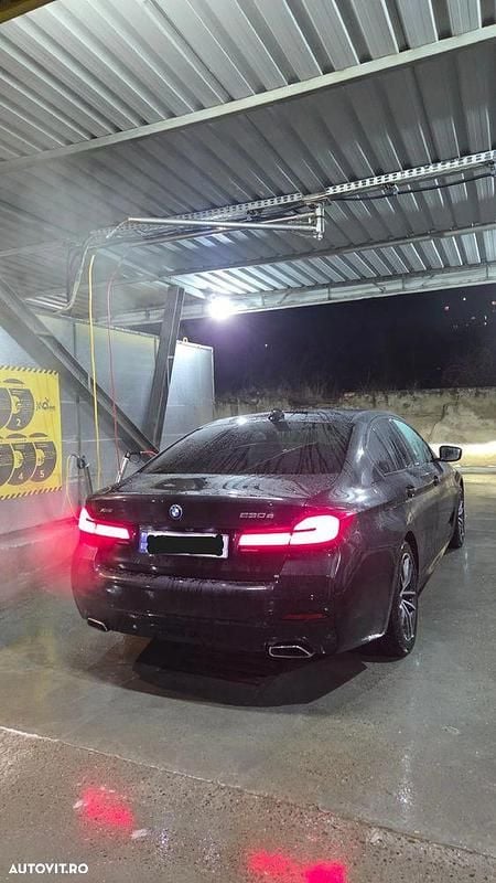 Second-hand BMW 530e M Sport 292 CP (214 kW) 2023 Culoarenegru Berlinǎ
