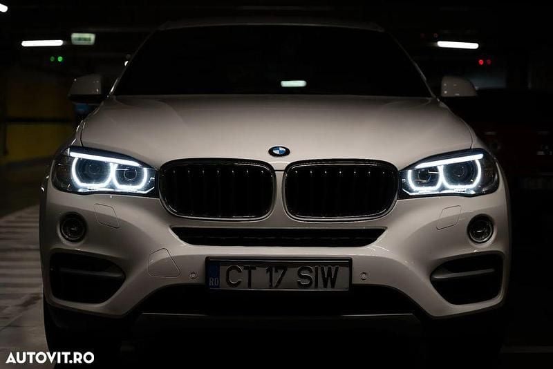 Culoarealb Utilizat 2018 BMW X6 Sport Line SUV | 26.995 EUR - Imagine 1/4
